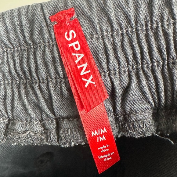 SPANX 20319R Washed Black / Grey Stretch Twill Cargo Jogger Size Medium - Picture 5 of 7